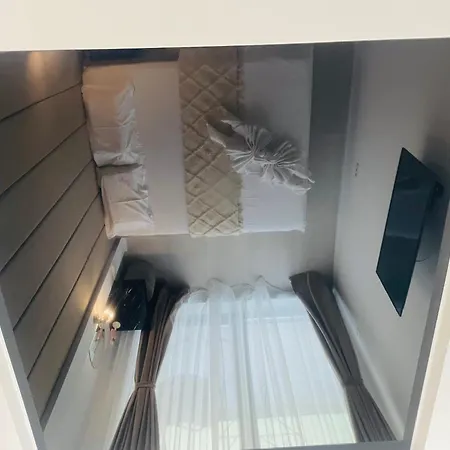 Amely 305 By Wave Apartmán